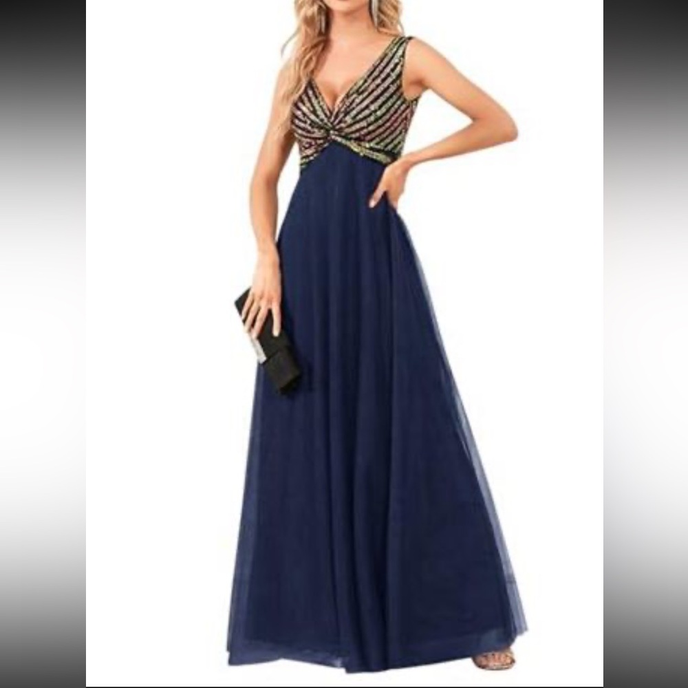 NWT Elegant Navy Evening Gown size L
Women Sequin Maxi Formal Evening - Picture 2 of 8